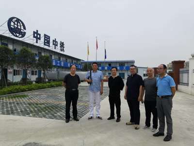 四川文化網藝術送溫暖，文藝交流活動走進中鐵二局四公司溫江閱湖和庭項目部